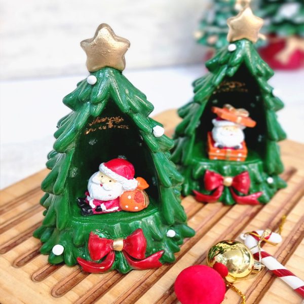 تندیس کاج بابانوئل و کادو